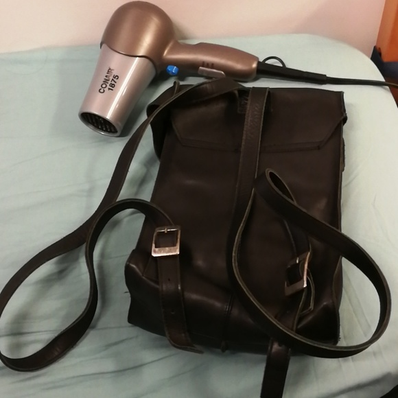 backpack - Picture 2 of 6